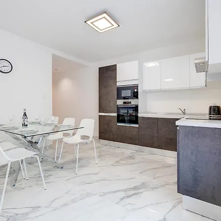 Apartament Cosy Steps To St George's Bay St. Julian's